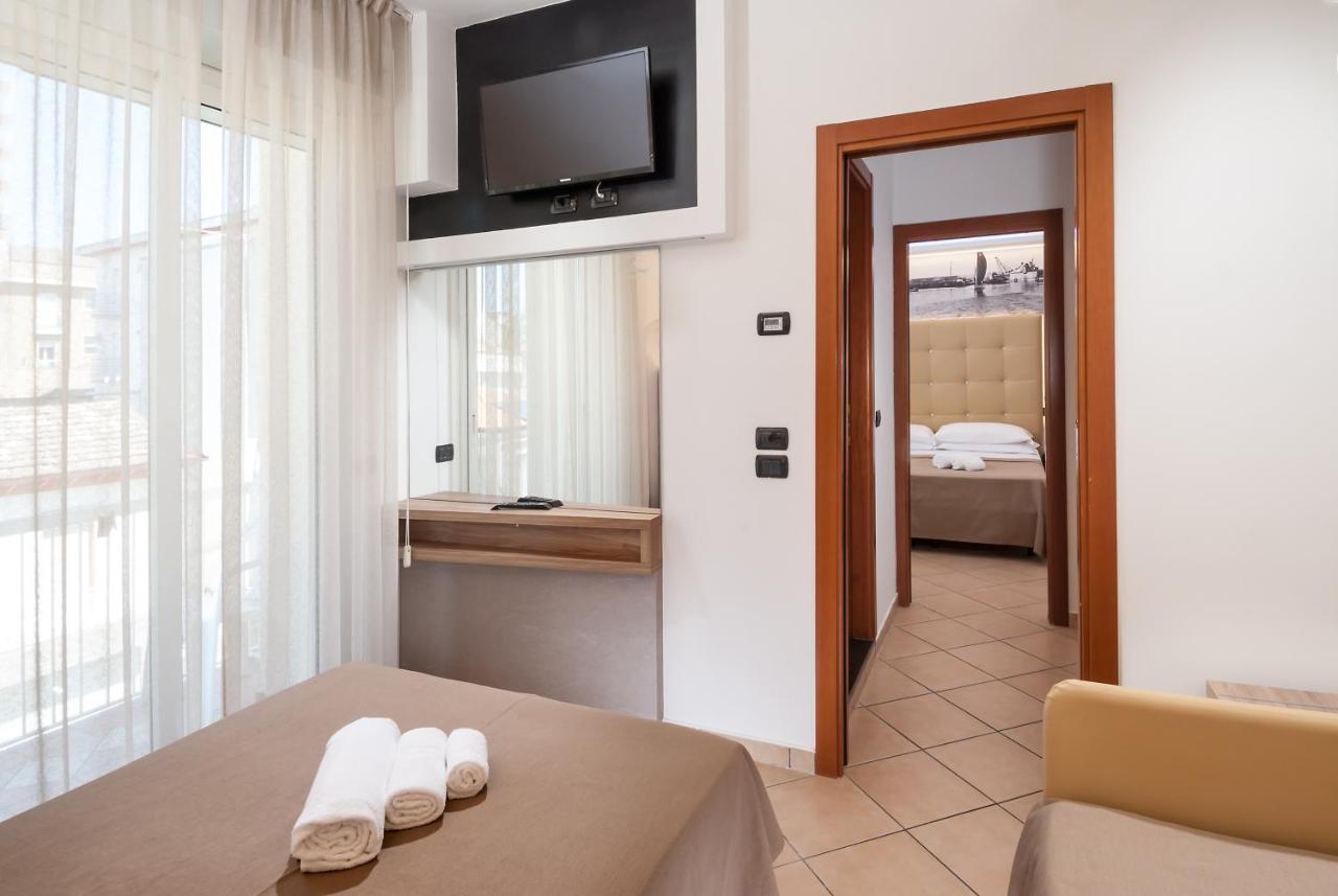 Hotel Lido กัตตอลิกา ภายนอก รูปภาพ